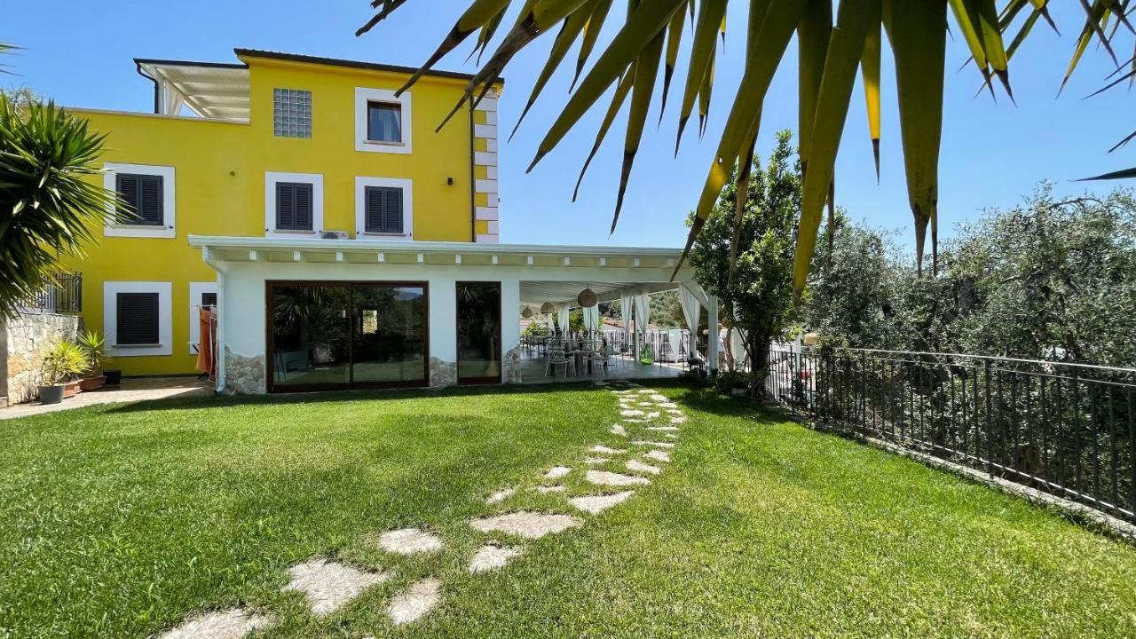 Borgo Del Nespolo Bed and Breakfast Peschici Eksteriør billede