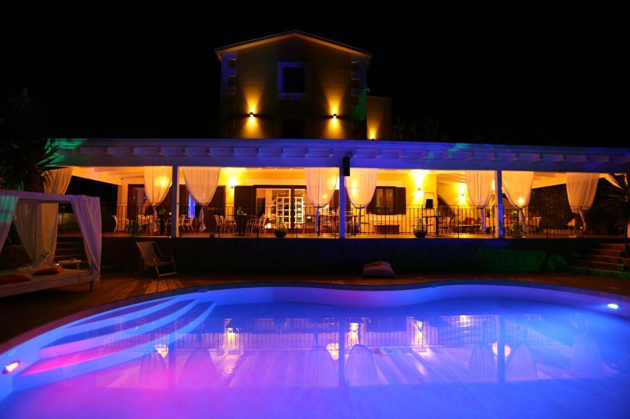 Borgo Del Nespolo Bed and Breakfast Peschici Eksteriør billede