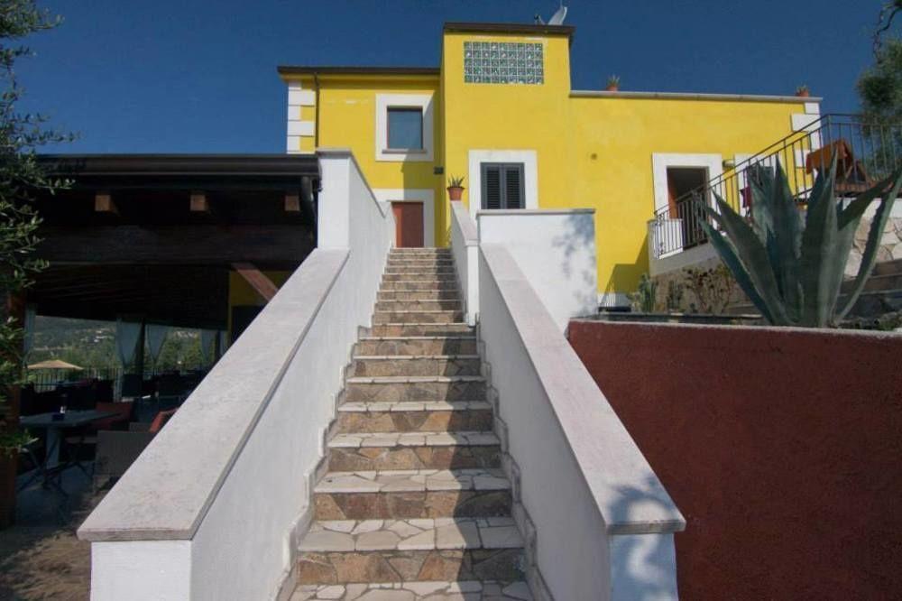 Borgo Del Nespolo Bed and Breakfast Peschici Eksteriør billede